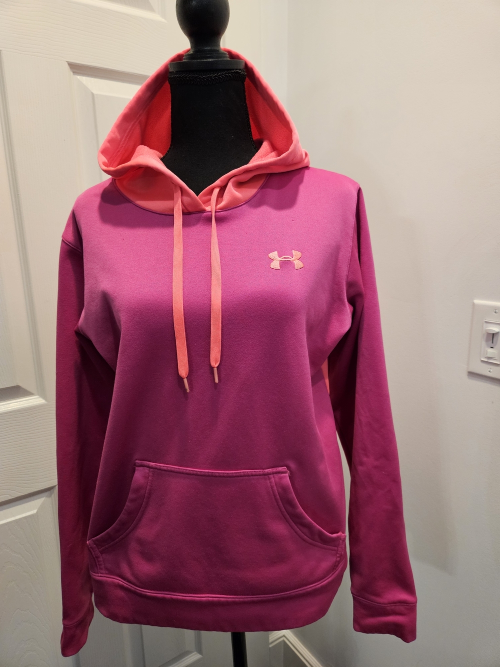 Under Armour Fucsia Hoodiewith Hot Pink Hood